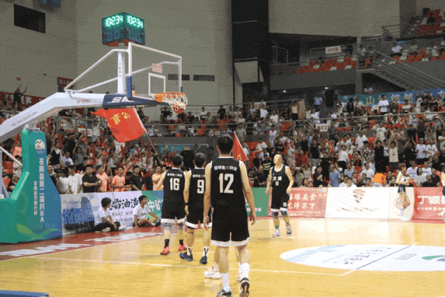 灵溪镇渎浦, 的掌声 灵溪镇渎浦, 的掌声